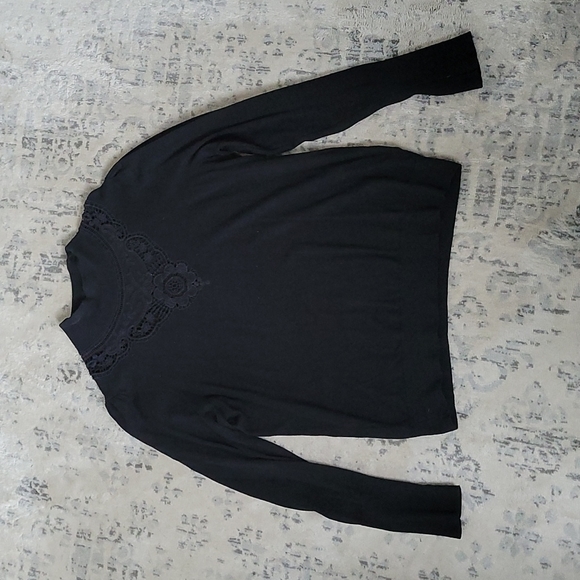 RW&Co sweater with lace detail - Picture 1 of 3